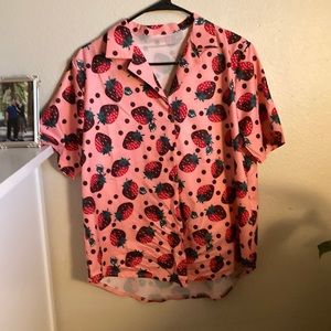 Strawberry button up